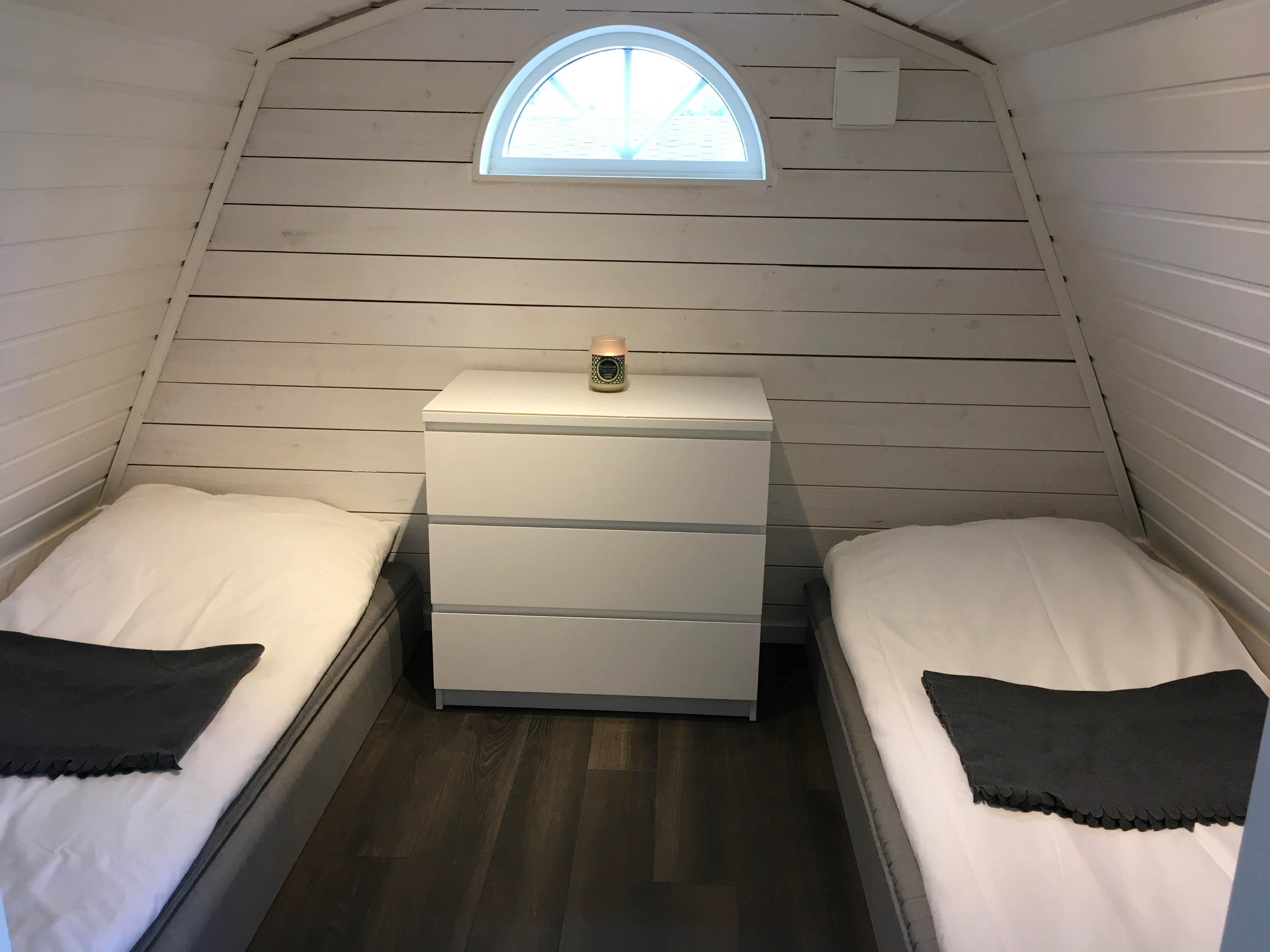 Östra Stranden Strandskatan 100