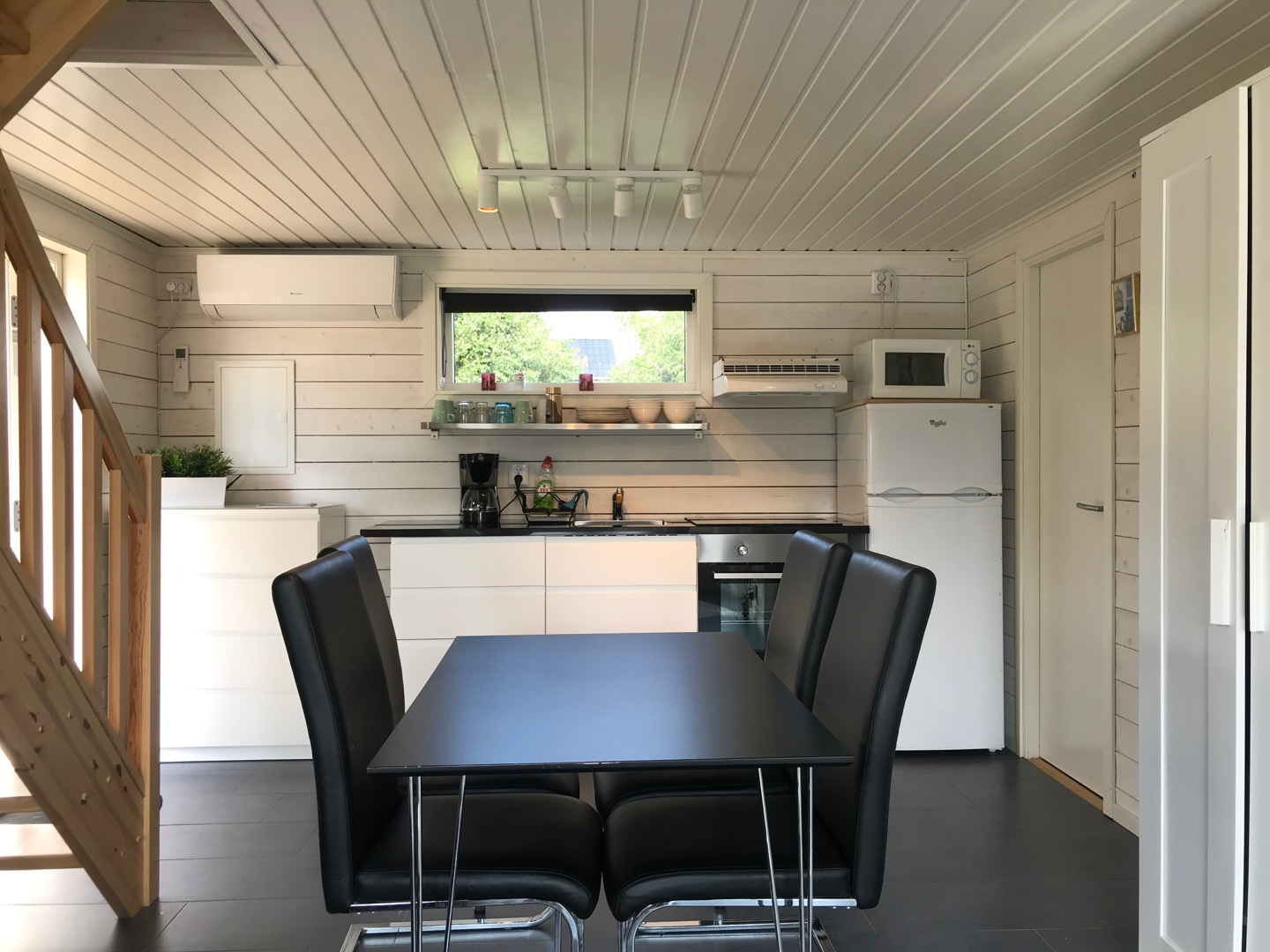 Östra Stranden Strandskatan 100