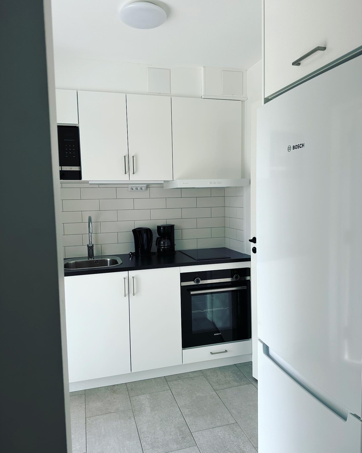 9A50AB67 EF51 44DE A28B 44568E8A223A